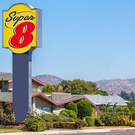Super 8 By Wyndham Canoga Park Los Angeles Esterno foto