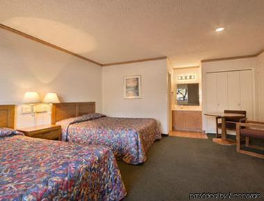 Super 8 By Wyndham Canoga Park Los Angeles Camera foto